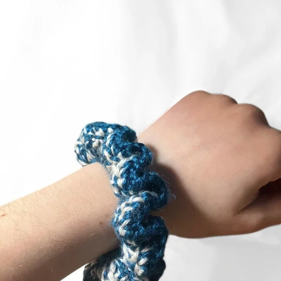 HANDMADE. Blue scrunchie set! *SET OF TWO* made from bamboo yarn! - Picture 9 of 10